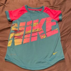 Nike Dri-fit top